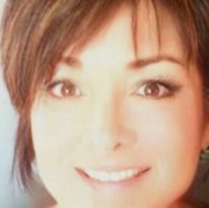 Meet your Posher, Debra